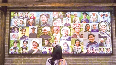 8月24日,記者來到廣西民族博物館,見到這幅展現各民族笑臉的照片。廣西擁有壯、漢、瑤、苗、侗、仫佬、毛南、回、京、彝、水、仡佬12個世居民族,少數民族人口占廣西總人口的39%。